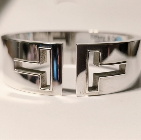 Tiffany & Co Cutout T Wide Cuff Bracelet In Sterling Silver - Picture 4 of 11